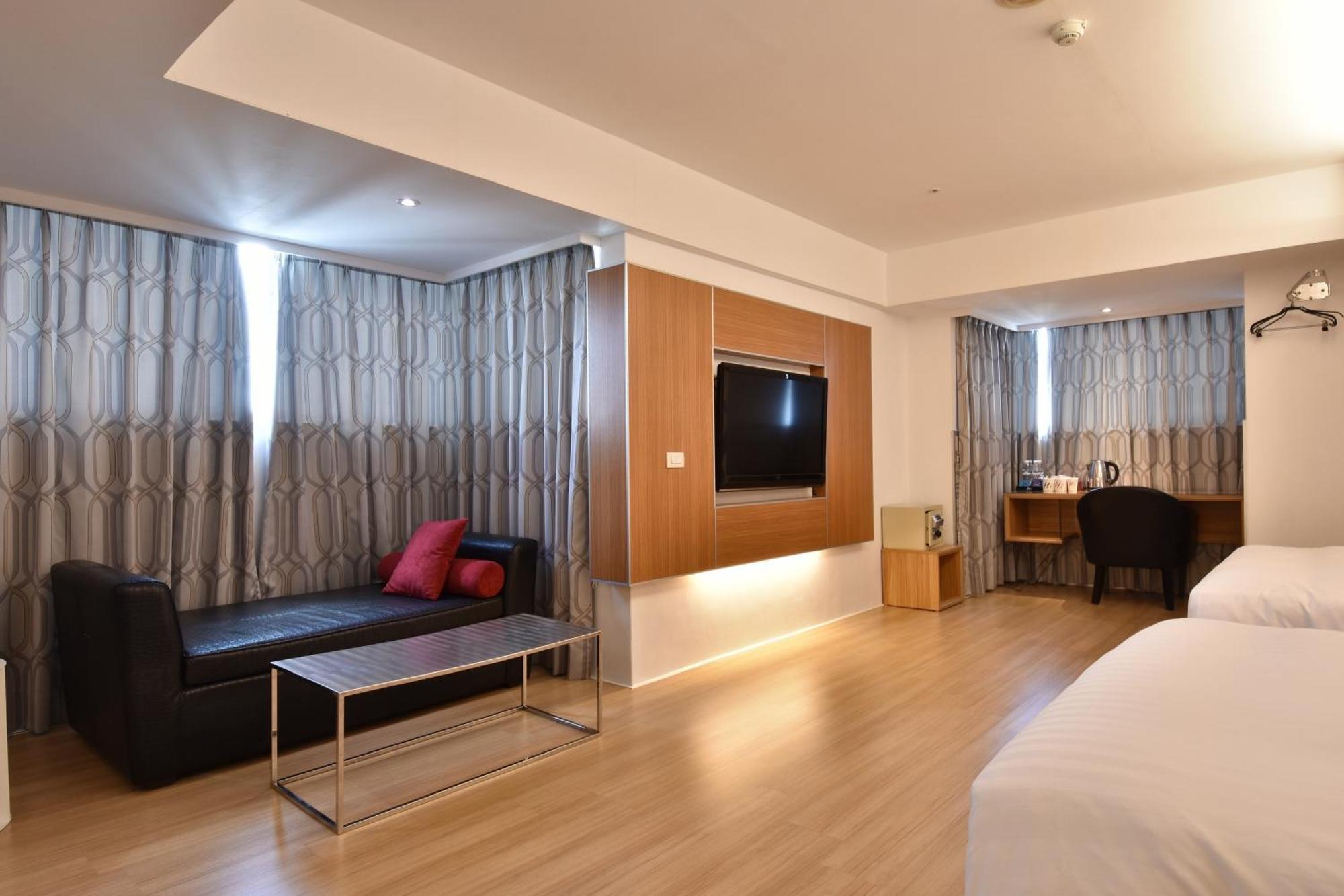 צ'יאיי סיטי Hotel Hi - Xinmin מראה חיצוני תמונה